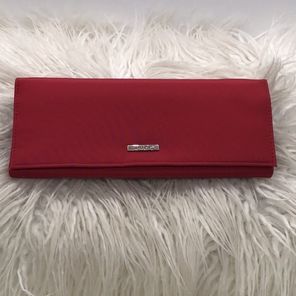 🌼3/$13🌼BUNDLE DEAL! Dopp Red Nylon Wallet - Picture 1 of 7